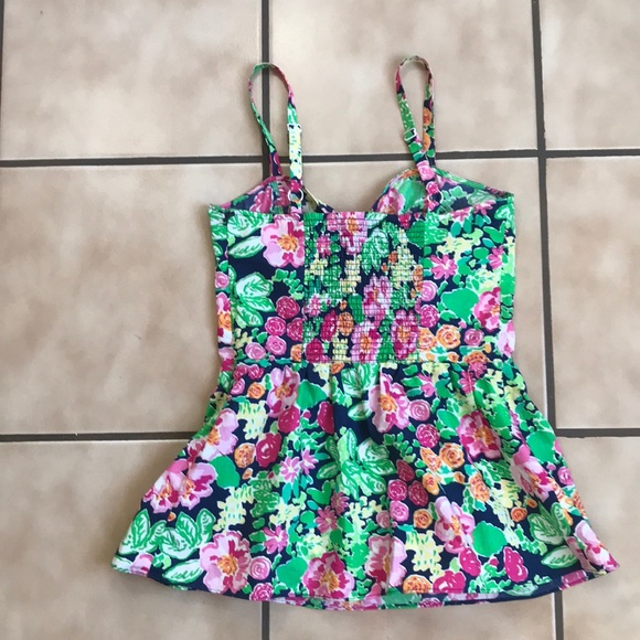 Lilly Pulitzer Sweetheart Tank- last day-donating - Picture 2 of 8